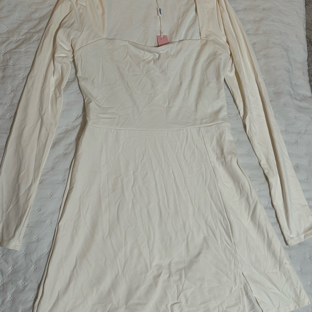 Elegant Cream Long Sleeve Dress